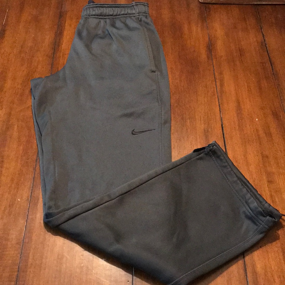 Nike ThermaFit Sweatpants